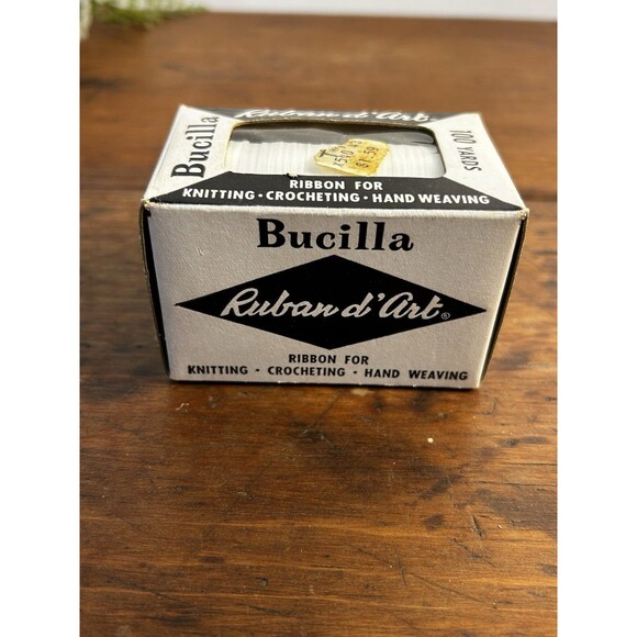 Vintage BUCILLA Taffeta d' Art Ribbon 100 yd. 3/16” WHITE 201 - Picture 3 of 9